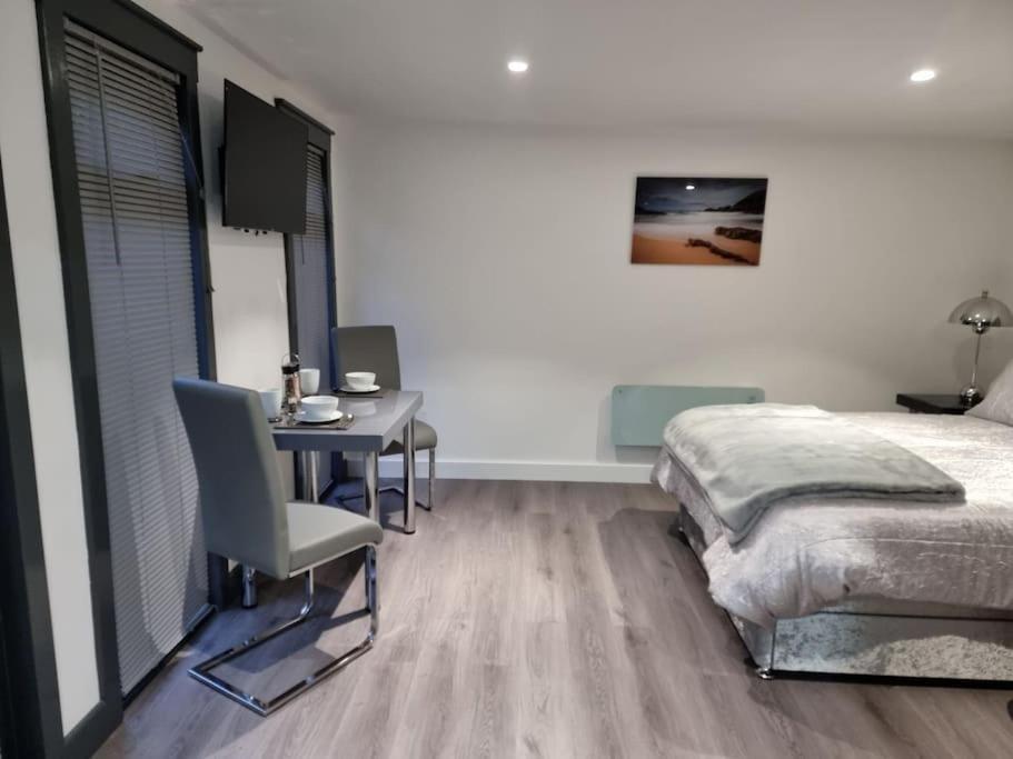 Breda Lodge Cosy Studio Space Belfast Exterior photo