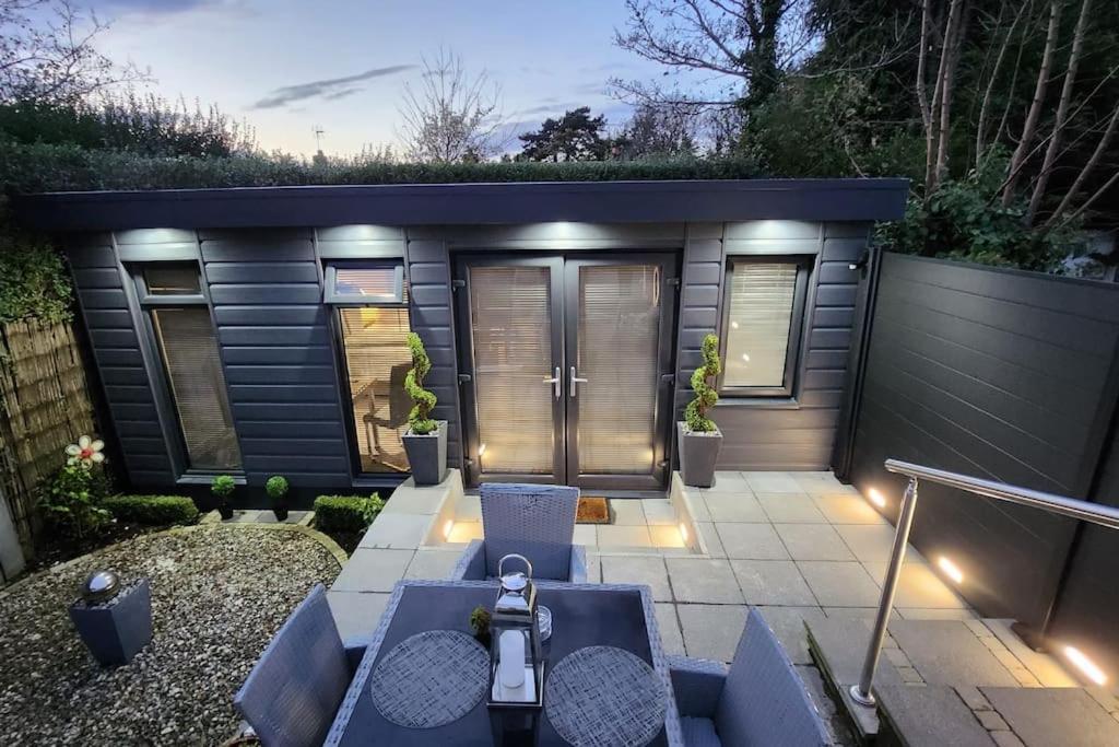 Breda Lodge Cosy Studio Space Belfast Exterior photo